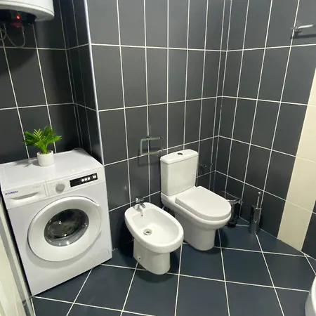 Lulu - Blue * Golem (Tirana)